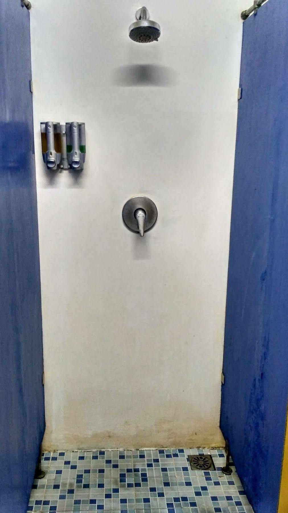 Cx Hostel Kuta Raya Екстер'єр фото