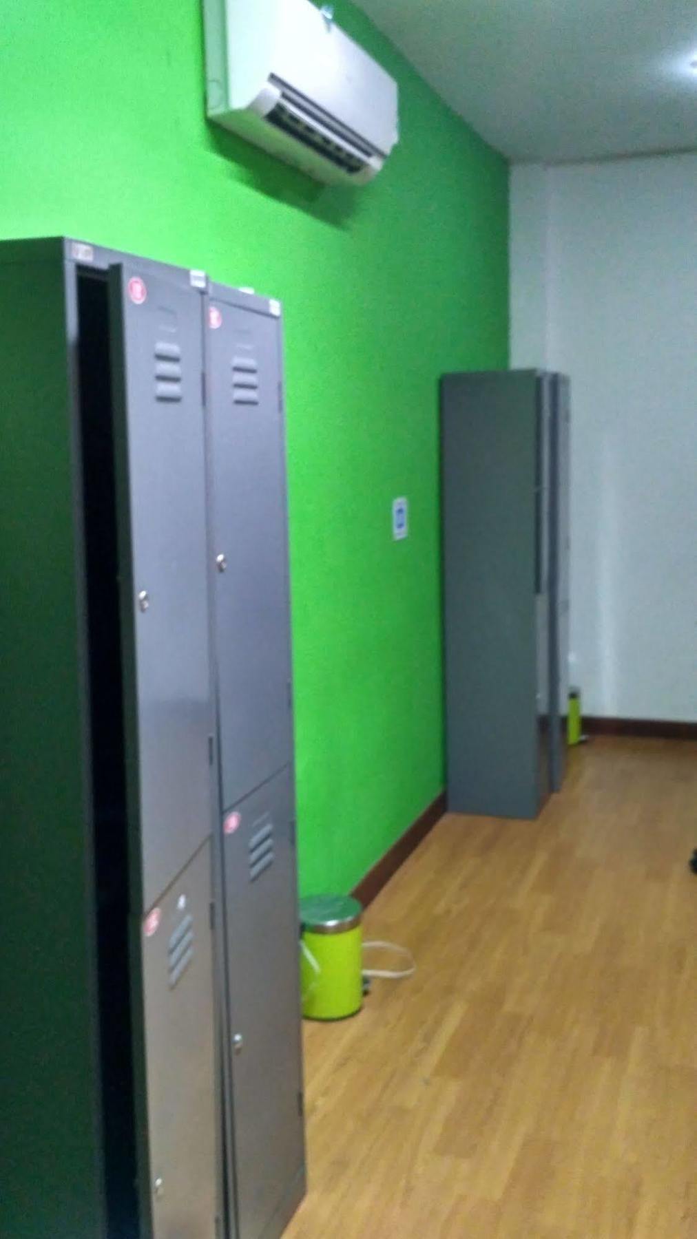 Cx Hostel Kuta Raya Екстер'єр фото