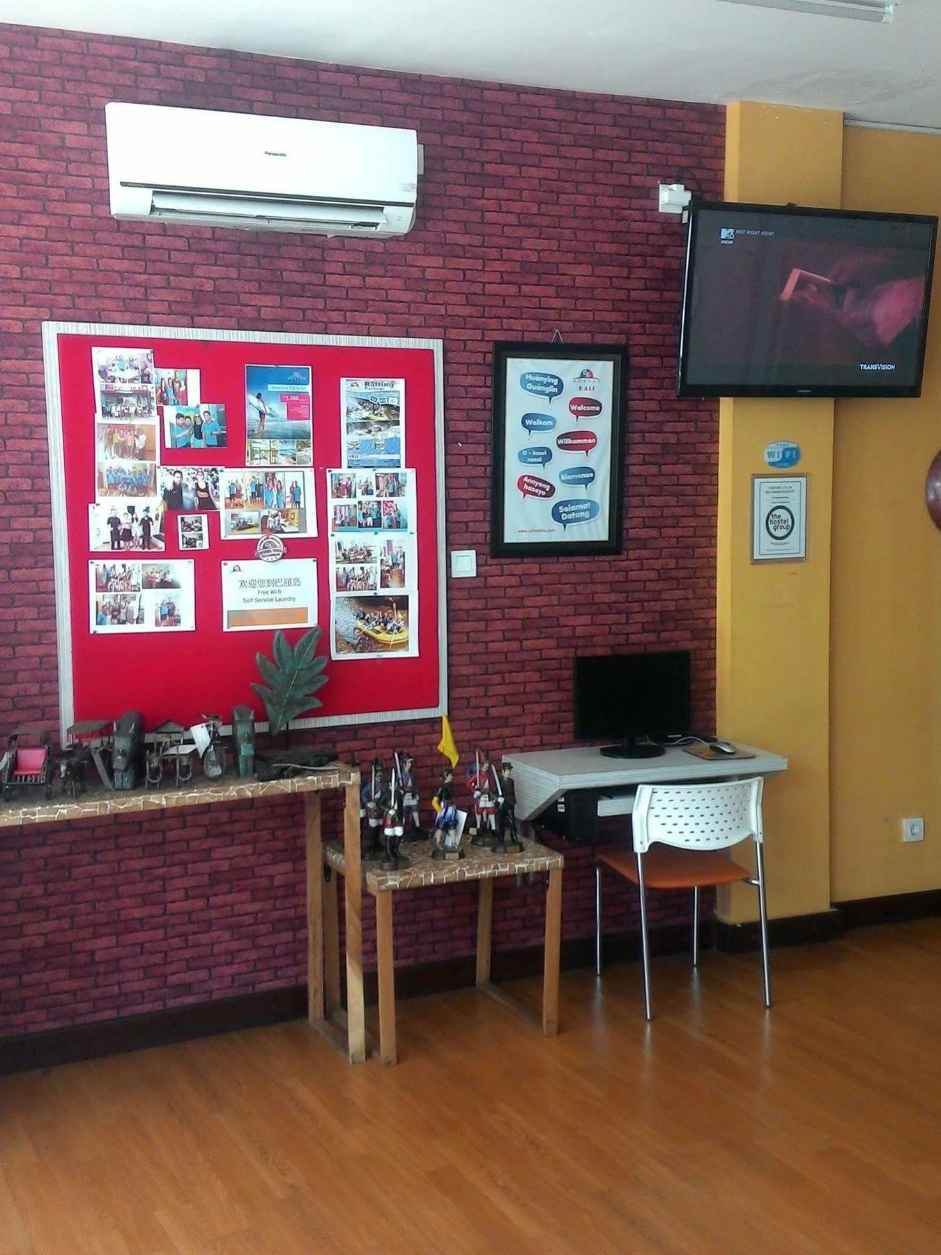 Cx Hostel Kuta Raya Екстер'єр фото