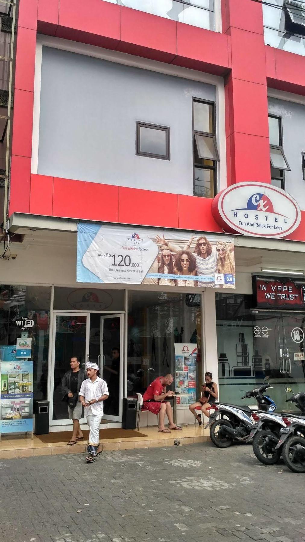Cx Hostel Kuta Raya Екстер'єр фото